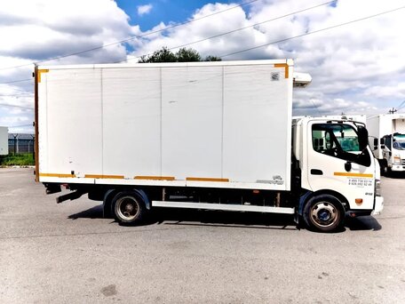 2018 Hino Series 300 (Dutro), белый, 1990000 рублей, вид 3