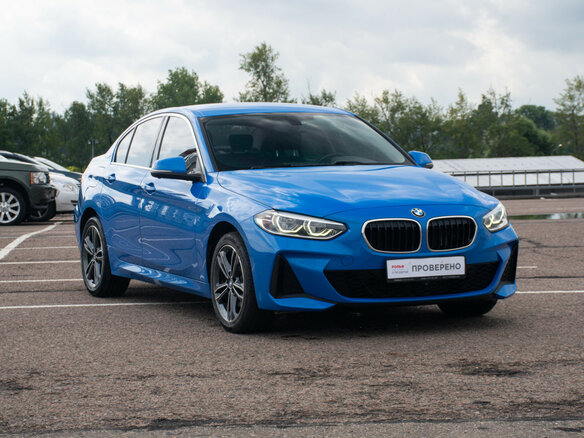 2020 BMW 1 серии 120i III (F52) Рестайлинг, голубой, 2499000 рублей - вид 2