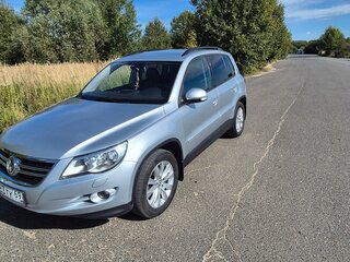 2010 Volkswagen Tiguan I, серебристый, 1090000 рублей, вид 1