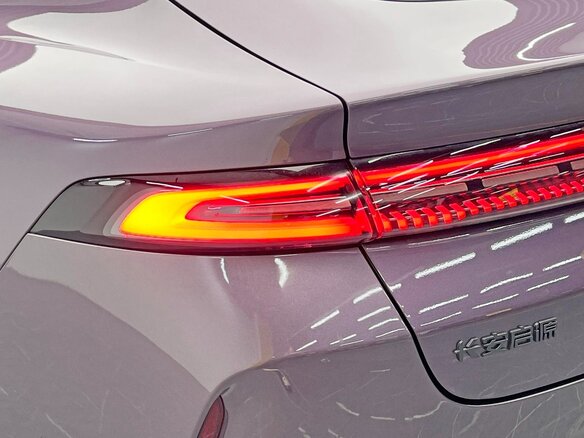 2026 Changan Qiyuan A06 28.39 kWh, фиолетовый, 2010000 рублей - вид 18
