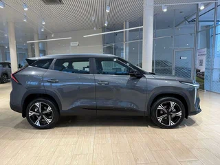 2026 Geely Cityray, серый, 3219990 рублей, вид 4