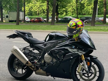 2018 BMW S 1000 RR, чёрный, 1550000 рублей, вид 2