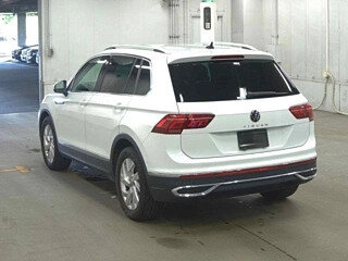 2022 Volkswagen Tiguan II Рестайлинг, белый, 2349000 рублей, вид 5