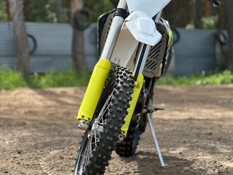2018 Husqvarna FE 250, белый, 520000 рублей, вид 5
