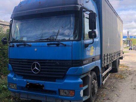1997 Mercedes-Benz Actros, бежевый, 2100000 рублей, вид 1