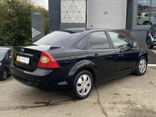 2011 Ford Focus II Рестайлинг, чёрный, 365000 рублей, вид 3