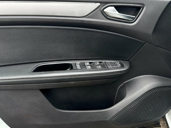 2021 Renault Arkana I, белый, 1300000 рублей - вид 11