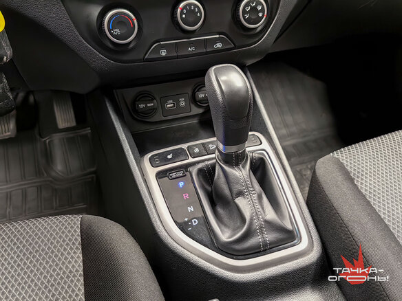 2017 Hyundai Creta I, коричневый - вид 13