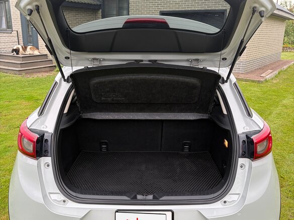 2015 Mazda CX-3 I, белый, 1430000 рублей - вид 24