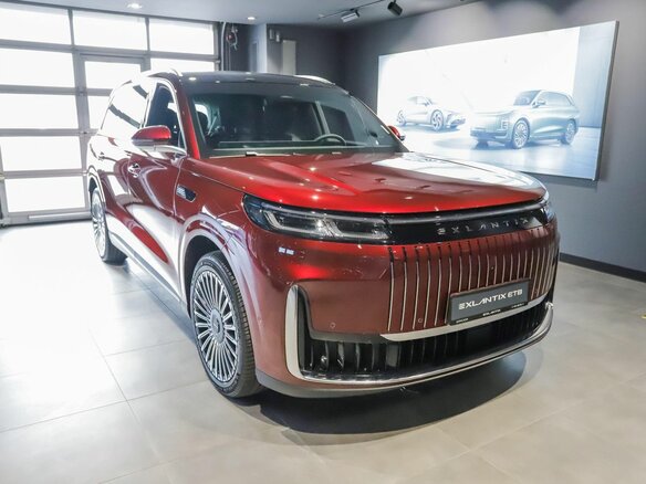 2026 Esteo Exlantix ET8, красный - вид 4