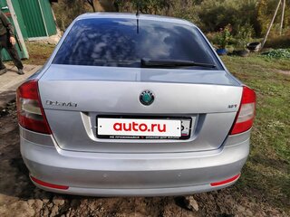 2013 Skoda Octavia II (A5) Рестайлинг, серебристый, 650000 рублей, вид 2