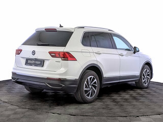 2021 Volkswagen Tiguan II Рестайлинг, белый, 3050000 рублей, вид 5