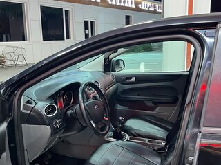 2008 Ford Focus II Рестайлинг, чёрный, 420000 рублей, вид 5