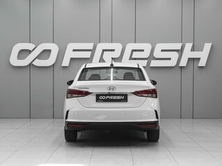 2021 Hyundai Solaris II Рестайлинг, белый, 1799000 рублей, вид 4