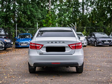 2021 Lada (ВАЗ) Vesta I, белый, 977000 рублей, вид 4