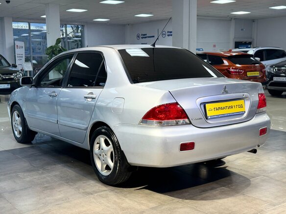 2007 Mitsubishi Lancer IX Рестайлинг, серебристый, 365000 рублей - вид 4