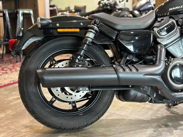 2022 Harley-Davidson Nightster, чёрный, 1400000 рублей - вид 5