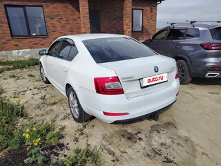 2013 Skoda Octavia III (A7), белый, 525000 рублей, вид 4