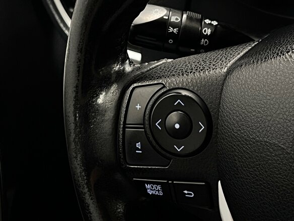 2015 Toyota Corolla XI (E160, E170, E180), чёрный - вид 15