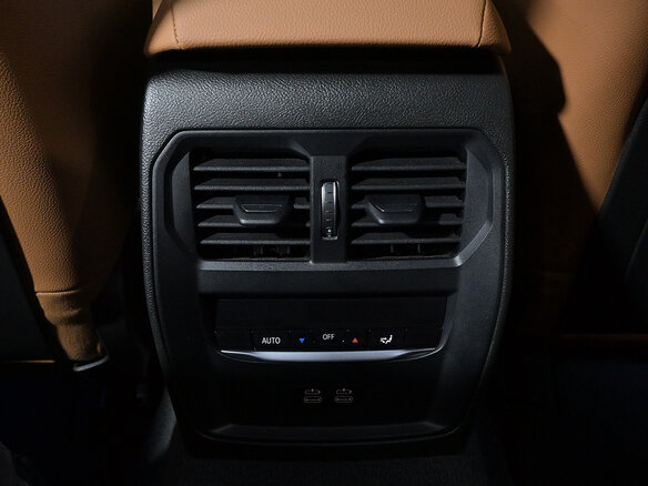 2023 BMW 3 серии 320i VII (G2x) Рестайлинг, голубой, 4450000 рублей - вид 21