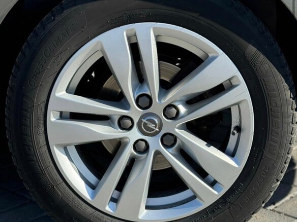 2019 Opel Astra K Рестайлинг, серебристый, 1599000 рублей - вид 17