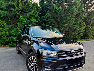 2018 Volkswagen Tiguan II, чёрный, 3150000 рублей, вид 1