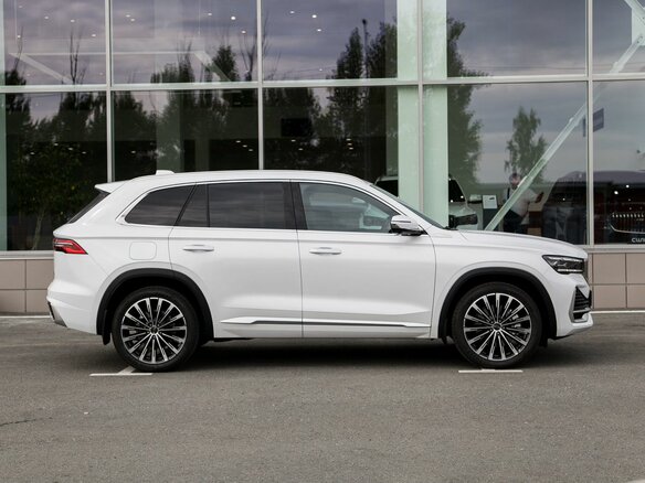 2026 Geely Monjaro I Рестайлинг, белый - вид 7