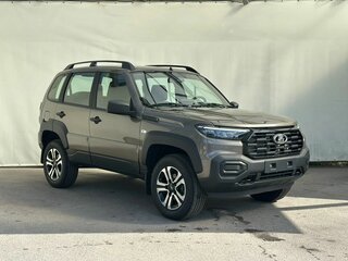 2026 Lada (ВАЗ) Niva Travel I Рестайлинг, коричневый, 1732000 рублей, вид 2