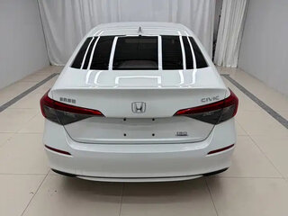 2022 Honda Civic XI, белый, 1480000 рублей, вид 5