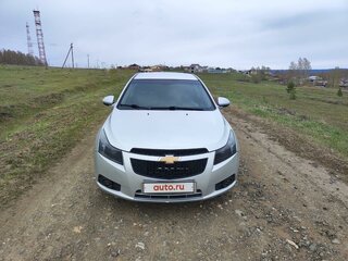 2012 Chevrolet Cruze I, серебристый, 805000 рублей, вид 2