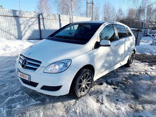 2010 Mercedes-Benz B-Класс 180 I (W245) Рестайлинг, белый, 950000 рублей, вид 1
