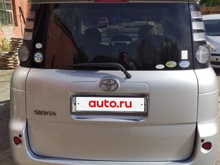 2007 Toyota Sienta I Рестайлинг 1, серебристый, 510000 рублей, вид 5