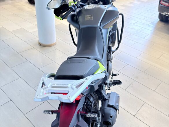 2025 QJMotor SVT 650 X, жёлтый, 729000 рублей - вид 17