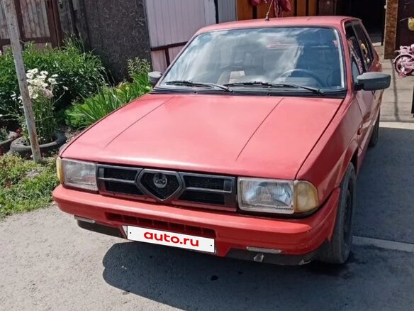 1986 Alfa Romeo 33 I, красный, 150000 рублей
