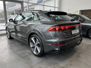 2026 Audi Q8 50 TDI I (4M) Рестайлинг, серый, 15700000 рублей, вид 5