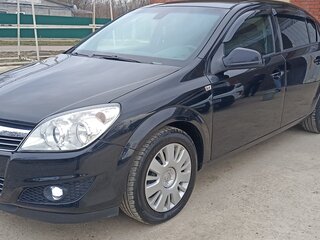 2010 Opel Astra H Рестайлинг, чёрный, 653000 рублей, вид 1