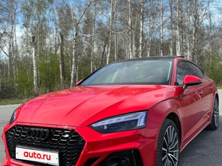 2022 Audi A5 Sportback 40 TFSI II (F5) Рестайлинг, красный, 4934000 рублей, вид 2