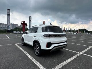 2022 Hyundai ix35 II Рестайлинг, белый, 1500000 рублей, вид 4