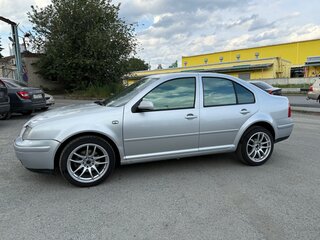 2001 Volkswagen Bora I, белый, 369000 рублей, вид 4