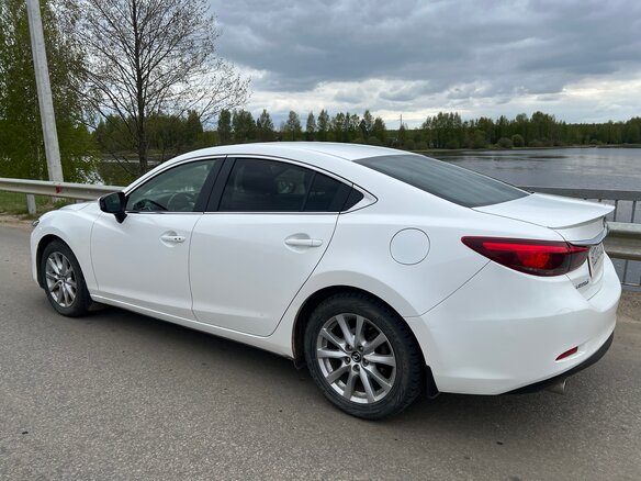 2015 Mazda 6 III (GJ) Рестайлинг, белый, 2150000 рублей - вид 9