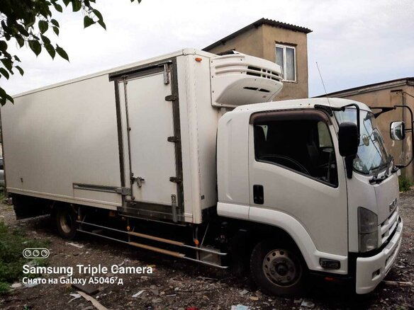 2013 Isuzu Forward (F-Series), белый, 6250000 рублей - вид 4