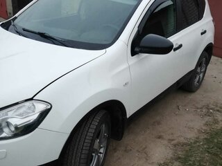 2010 Nissan Qashqai I Рестайлинг, белый, 1050000 рублей, вид 5