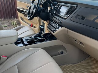 2019 Kia Carnival III, белый, 3100000 рублей, вид 5