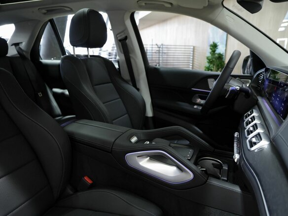 2026 Mercedes-Benz GLE 350 II (V167) Рестайлинг, чёрный, 13650000 рублей - вид 9