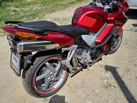 2004 Honda VFR 800, пурпурный, 450000 рублей, вид 4