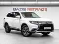 2015 Mitsubishi Outlander III Рестайлинг, белый - вид 2