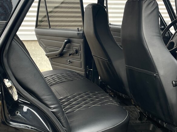 2010 Lada (ВАЗ) 2107, чёрный - вид 37