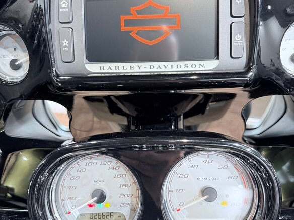 2017 Harley-Davidson Road Glide, зелёный, 1999000 рублей - вид 34