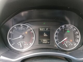 2010 Skoda Octavia II (A5) Рестайлинг, чёрный, 850000 рублей, вид 3