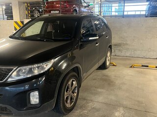 2014 Kia Sorento II Рестайлинг, чёрный, 1490000 рублей, вид 1